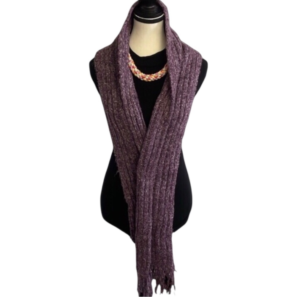 Elegant Purple Knit Scarf